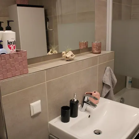 公寓 Zentrum Residenz - Wohnen Auf Hoechstem Niveau *